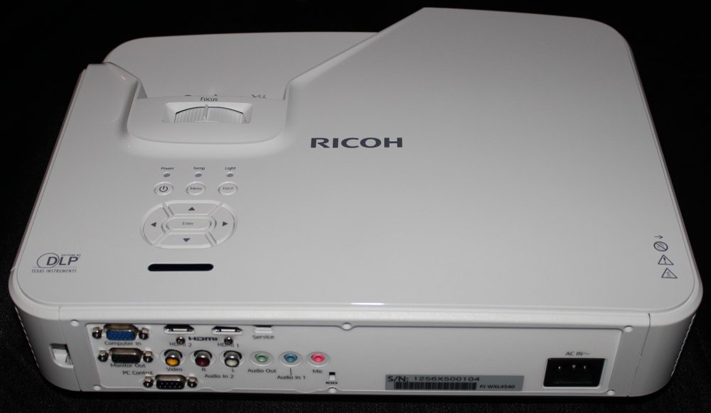 Ricoh PJ WXL4540 Short Throw Projector Review Hardware Tour