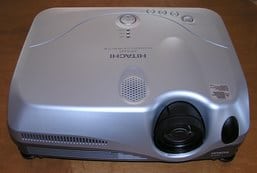 Hitachi CP-X445 – Overview