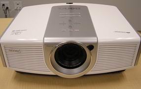 BenQ PE8720 Darkchip3 DLP Home Theater Projector