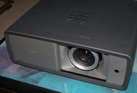 Sony VPL-VW70 Projector Review