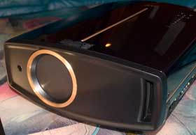 JVC DLA-RS35 Projector Review