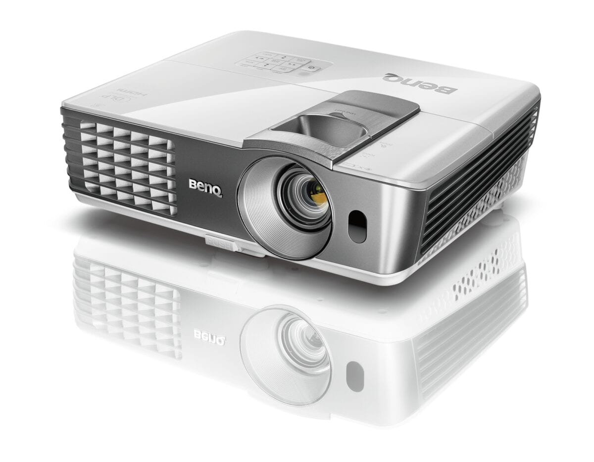 A Gamer’s Review – BenQ W1070 Projector
