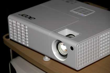 Acer H56510bd Projector Physical Tour Projector Reviews