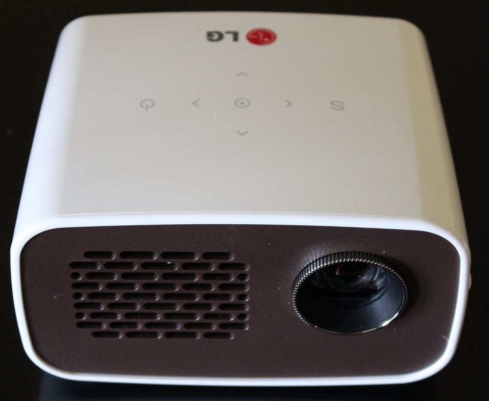 LG Minibeam PH300 Projector Review