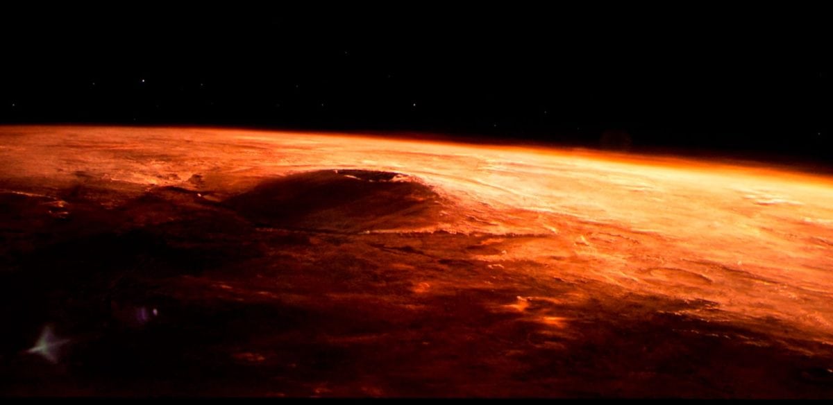 VPL-VW665ES_4K_mars-volcano