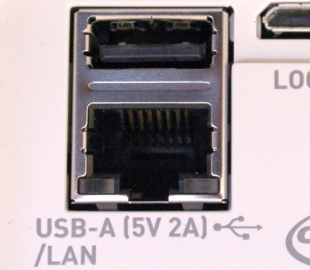 Casio-XJ-UT351WN_LAN-Connectors