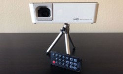 AAXA M5 Pocket Projector Review – 720p and LED!