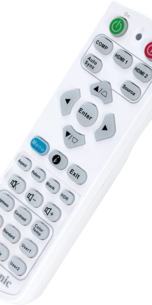 PX727-4K_remote-control_beauty