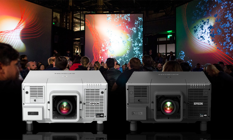 Luxurious, Affordable 30000 lumen projector 