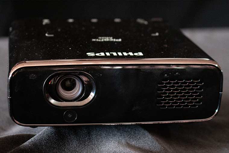 Philips PicoPix Max Projector Review- Hardware - Projector Reviews