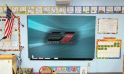 ELITE PROAV® WHITEBOARDSCREEN™ THIN EDGE VERSAWHITE WHITEBOARD SCREEN REVIEW