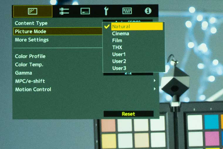 JVC DLA-NZ9 picture mode menu