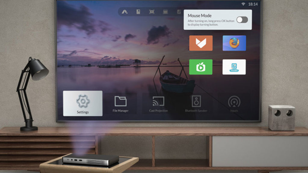 A smart OS for a smart projector