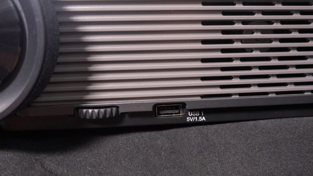 An additional USB Type-A port (Power supply, 5V/1.5A) is located on the side of the projector