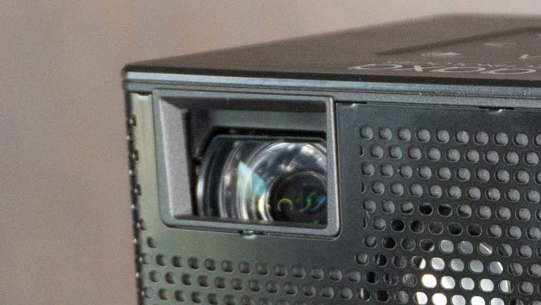 Aaxa P400 Lens Close-up - Projector Reviews - Image