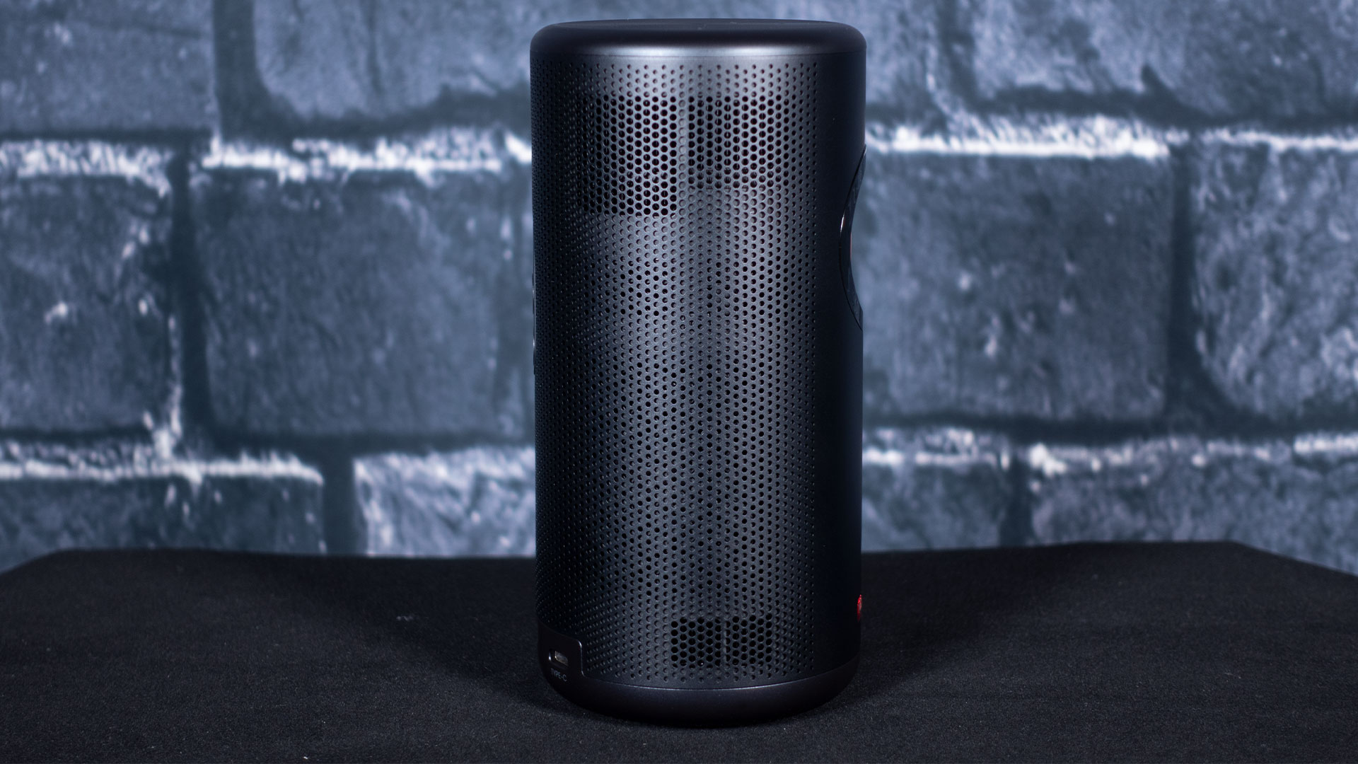 Nebula Capsule 3 Laser Portable Projector Review – Hardware