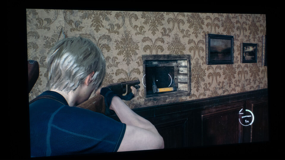 Resident Evil 4 Gameplay - Projector Reviews - Image