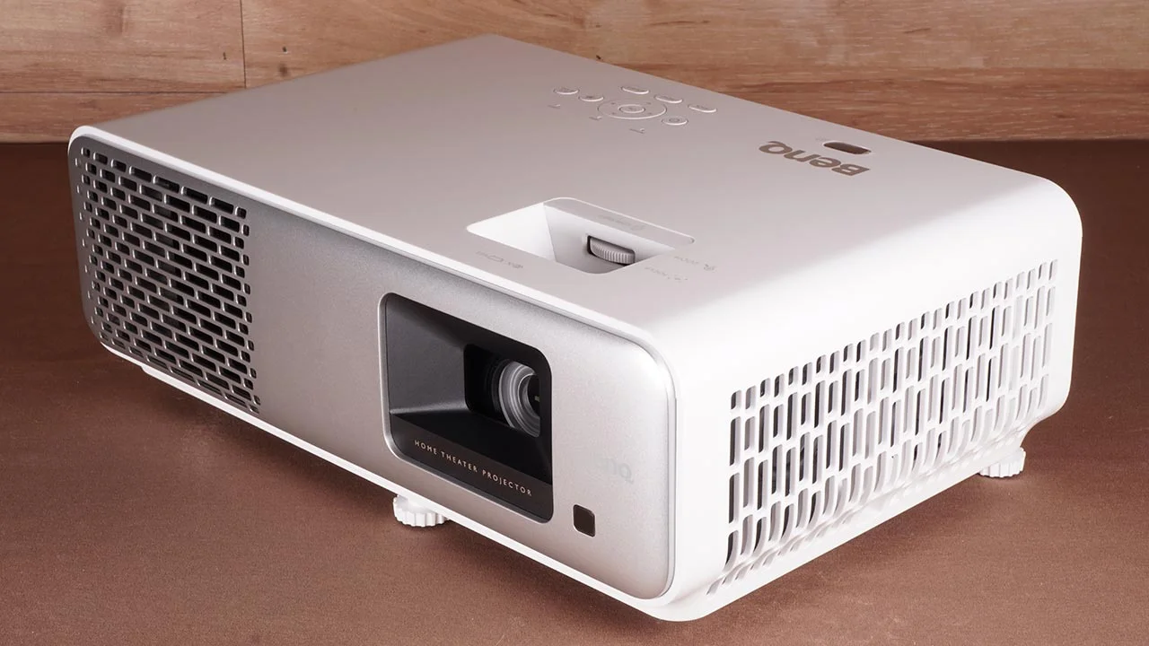 BenQ_HT2060_PJBProdShot#2 - Projector Reviews Images