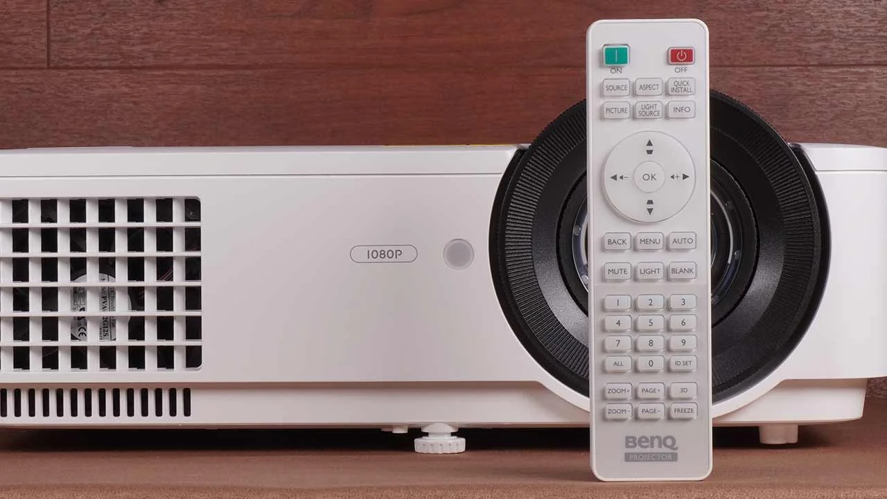 BenQ_LH820ST_Remote#1 - Projector Reviews Images