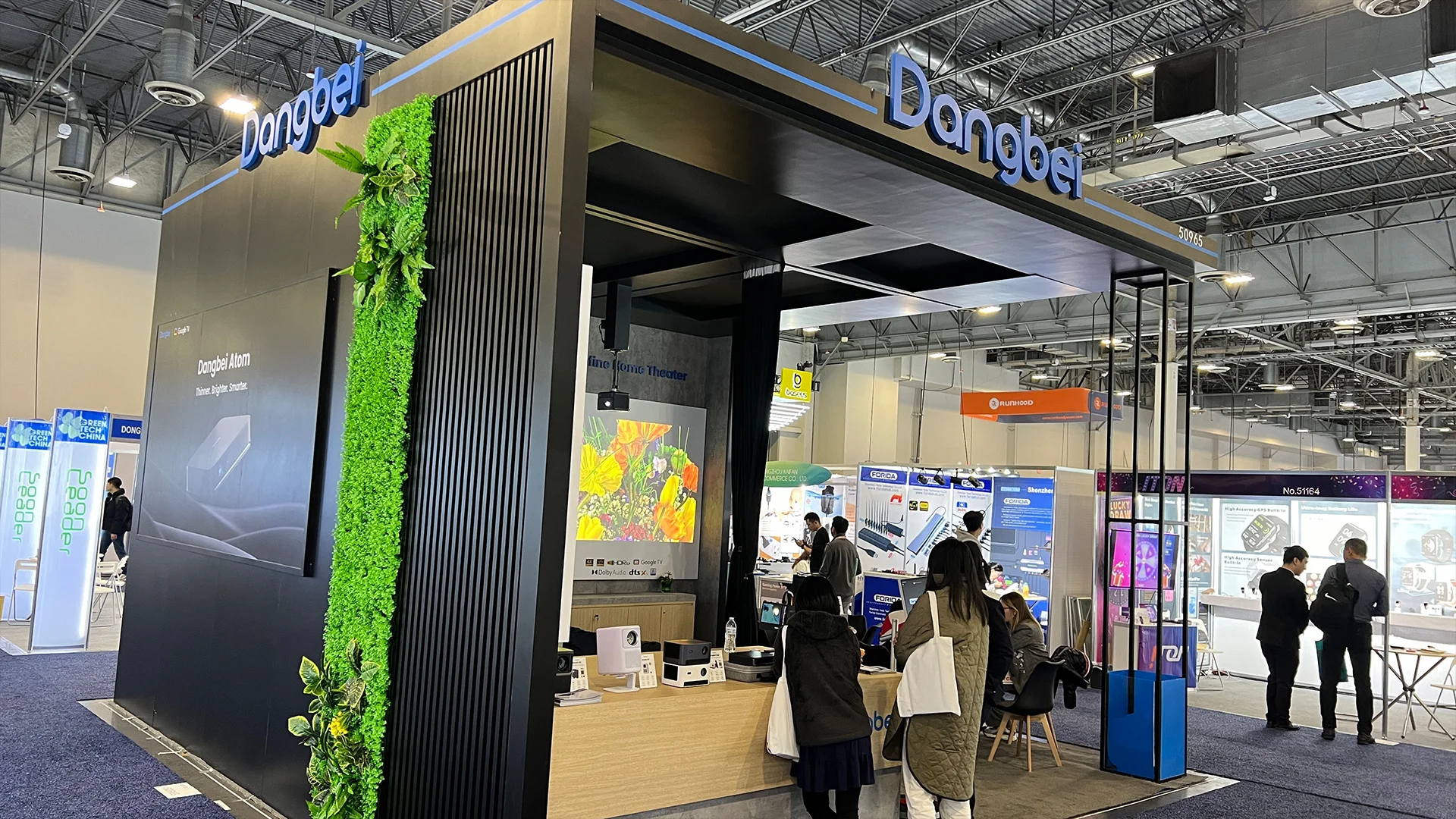 Dangbei's Showcases the new Atom, Mars Pro 2 and X5 Ultra projectors at