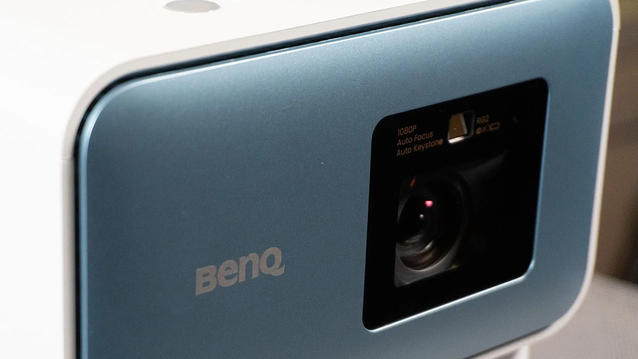Benq Gp100A Lens Closeup - Projector Reviews - Image