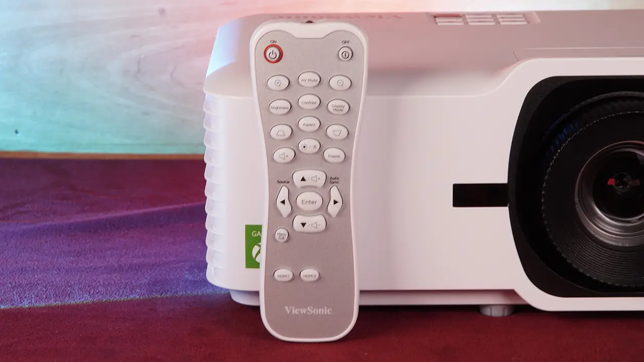 ViewSonic_LX7004K_Remote - Projector Reviews Images
