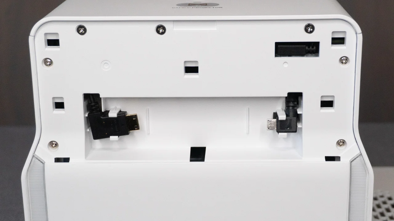 BenQ-W300G-dongle-empty - Projector Reviews Images