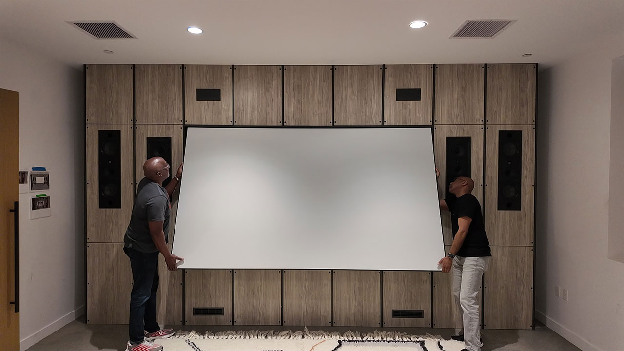 Elite-Aeon-CineWhite-A8K-Lifestyle-5 - Projector Reviews Images