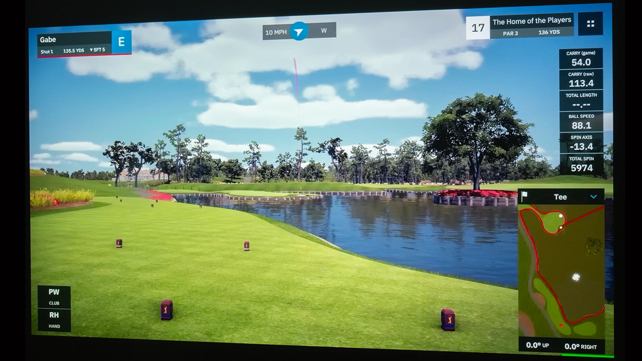 BenQ AH700ST "Ace" for Golf - Projector Reviews Images