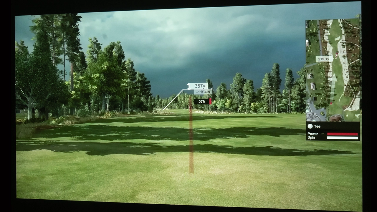 BenQ AH700ST "Ace" for Golf - Projector Reviews Images
