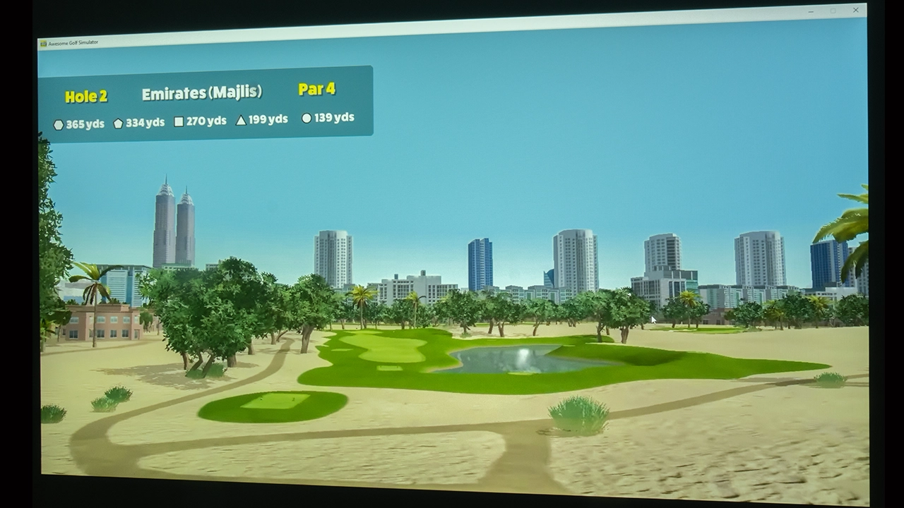 BenQ AH700ST "Ace" for Golf - Projector Reviews Images