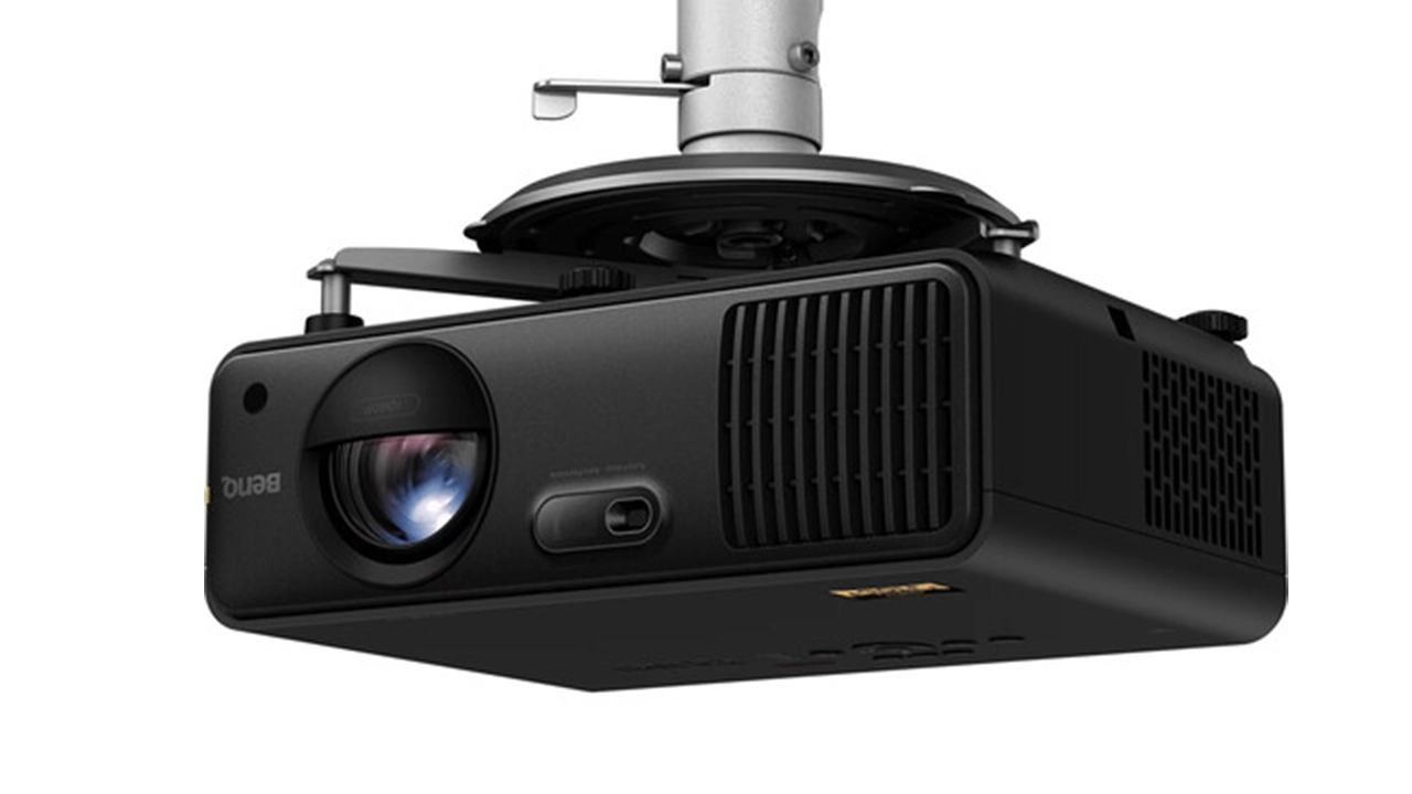 BenQ AH700ST "Ace" Golf Projector - Projector Reviews Images