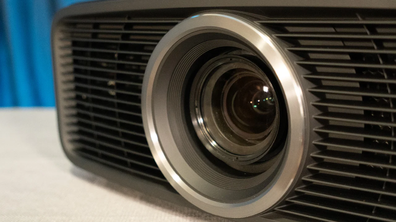 JVC-NZ500-Sample-Lens-1 - Projector Reviews Images
