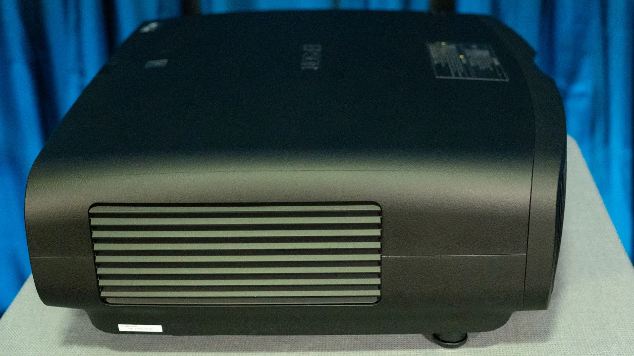 Epson-QB1000-Sample-Side-1 - Projector Reviews Images