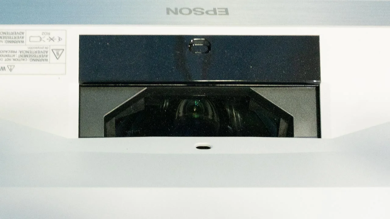Epson-QS100-Sample-lens-1