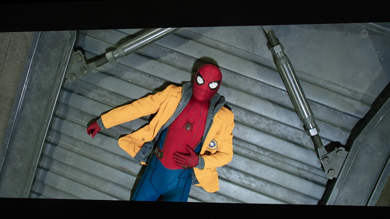 NexiGo Aurora Pro MKII Color - Projector Reviews - Images