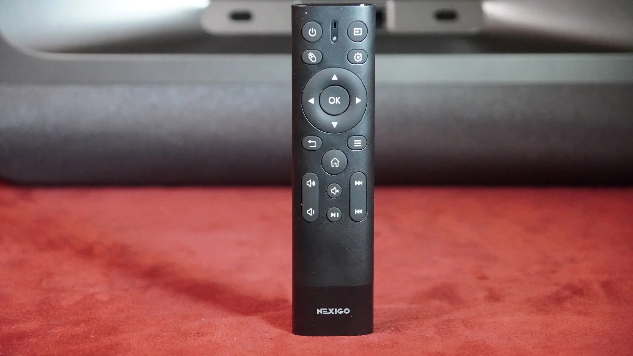 NexiGo Aurora Pro MKII Remote - Projector Reviews - Images