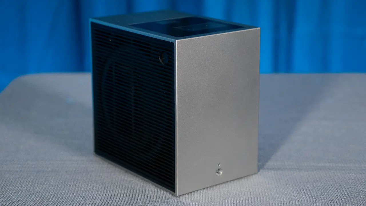 LG-PU615U-Sample-Front-Angle-1