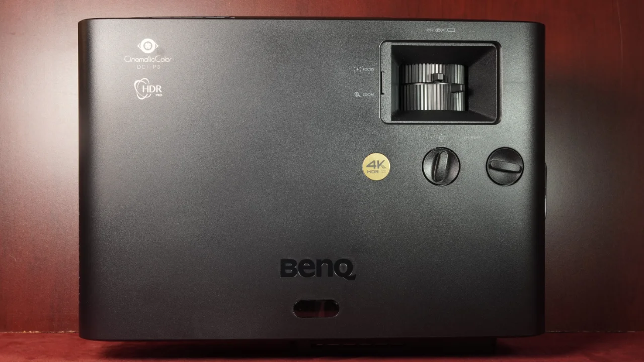 BenQ_W4100i_PJBProdShot#7