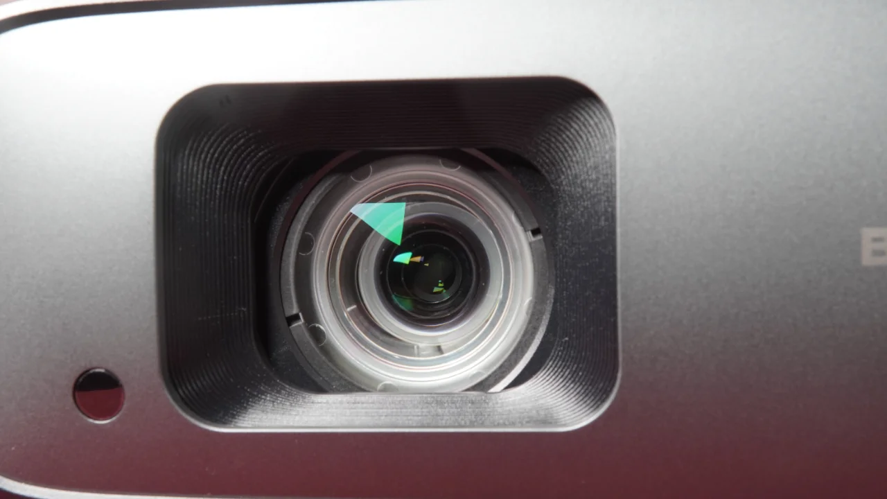 BenQ_W4100i_PJBProdShot_Lens#2