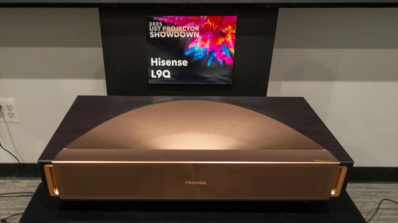 Hisense L9Q UST Showdown - Projector Reviews - Images