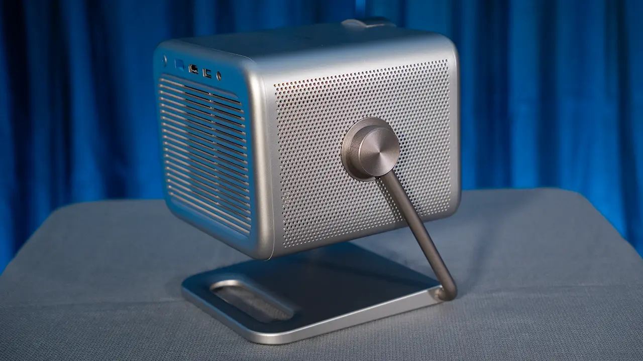 Hisense M2 Pro Sample-3