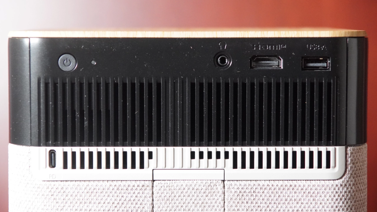 Epson_EF72_PJBProdShot#7