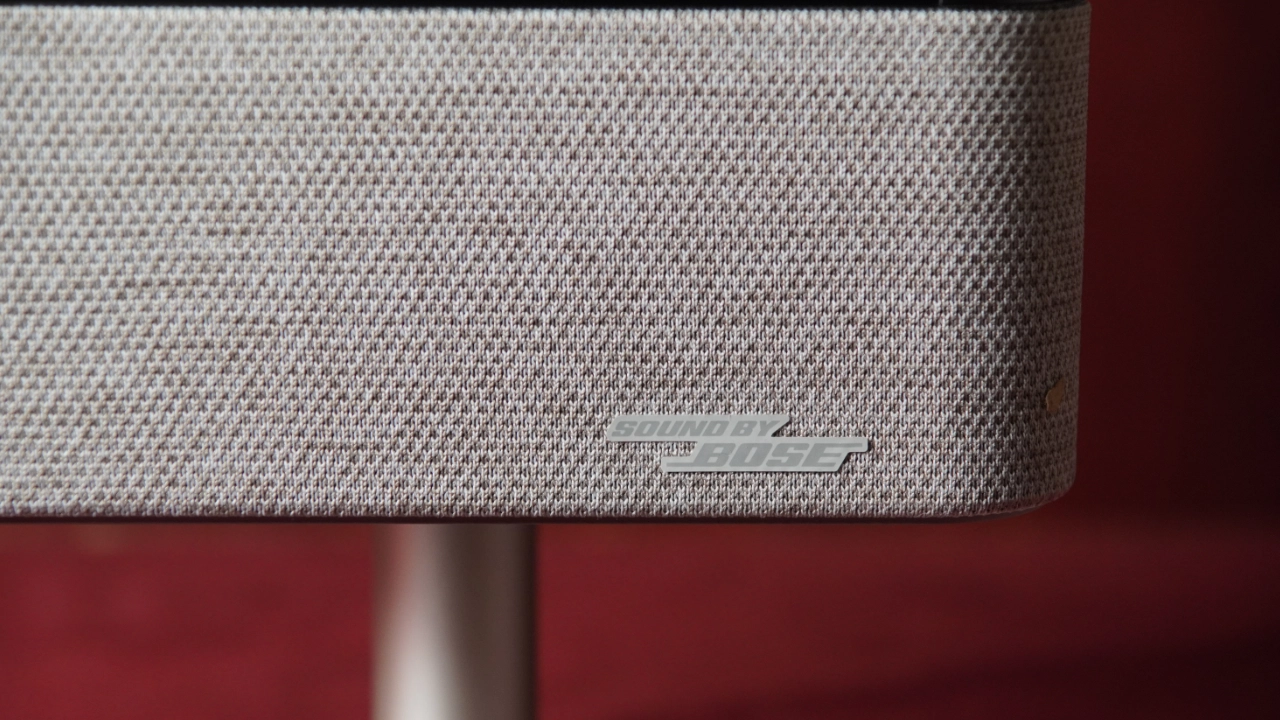 Epson_EF72_PJBProdShot#_Bose