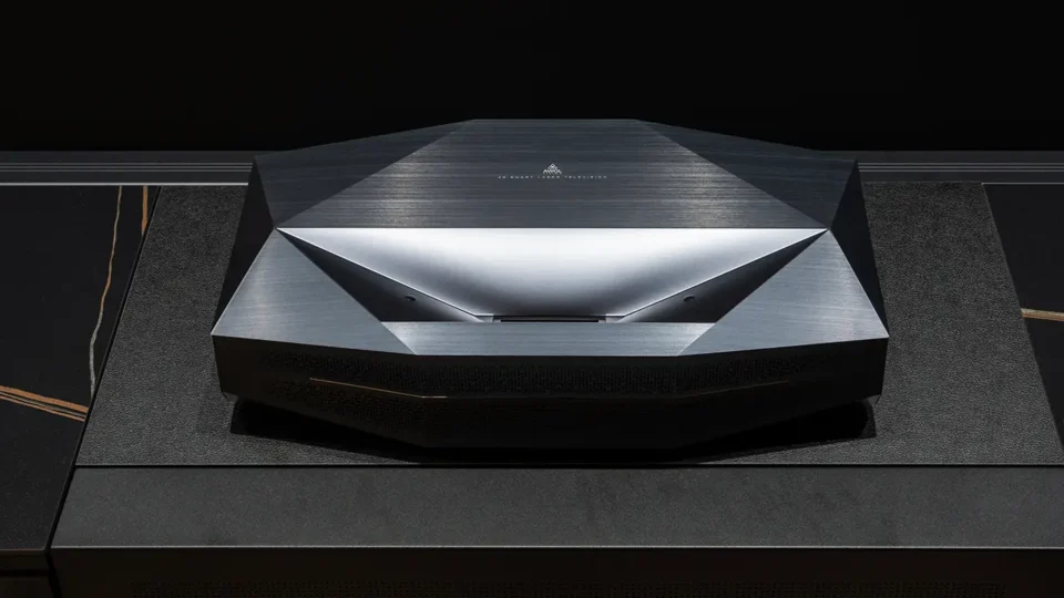 AWOL Vision Aetherion Lifestyle-3