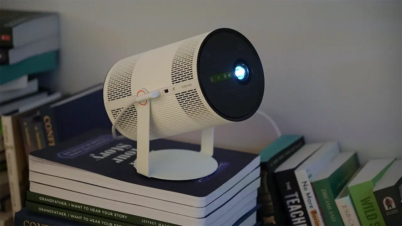 Samsung Freestyle Plus @ CES 2026 - Projector Reviews - Images