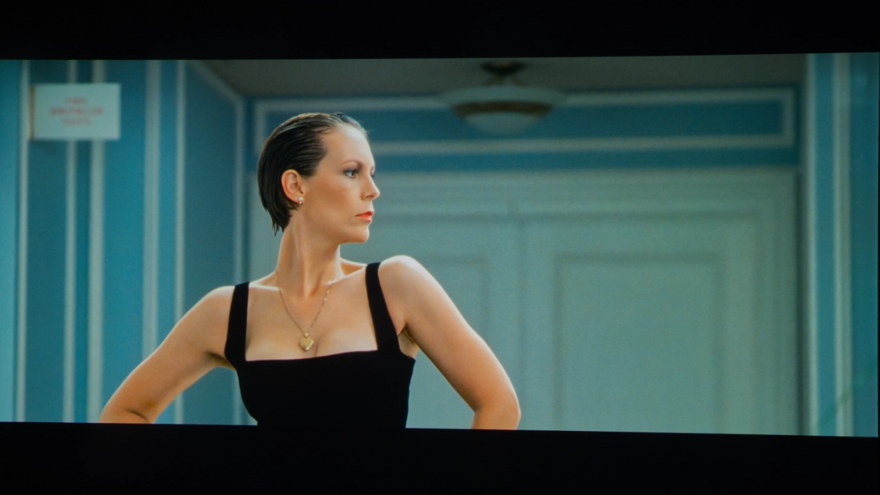 Epson_EH-LS9000B_SDR#13