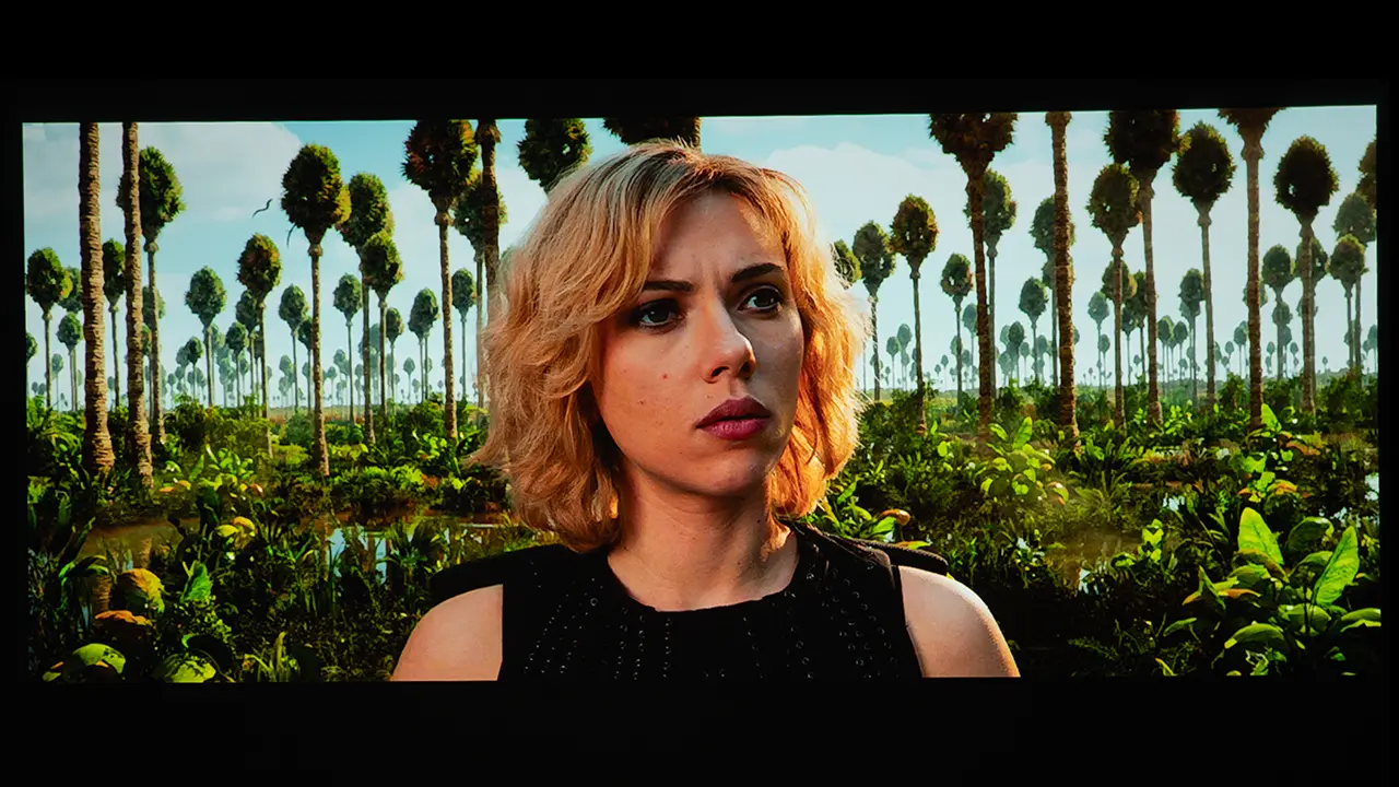 TCL PlayCube Brightness - Projector Reviews - Images