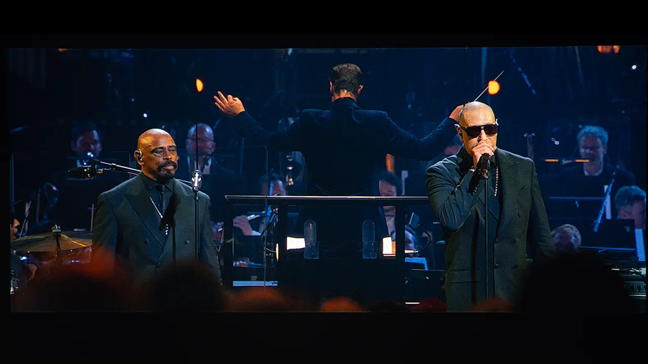 TCL PlayCube Contrast - Projector Reviews - Images