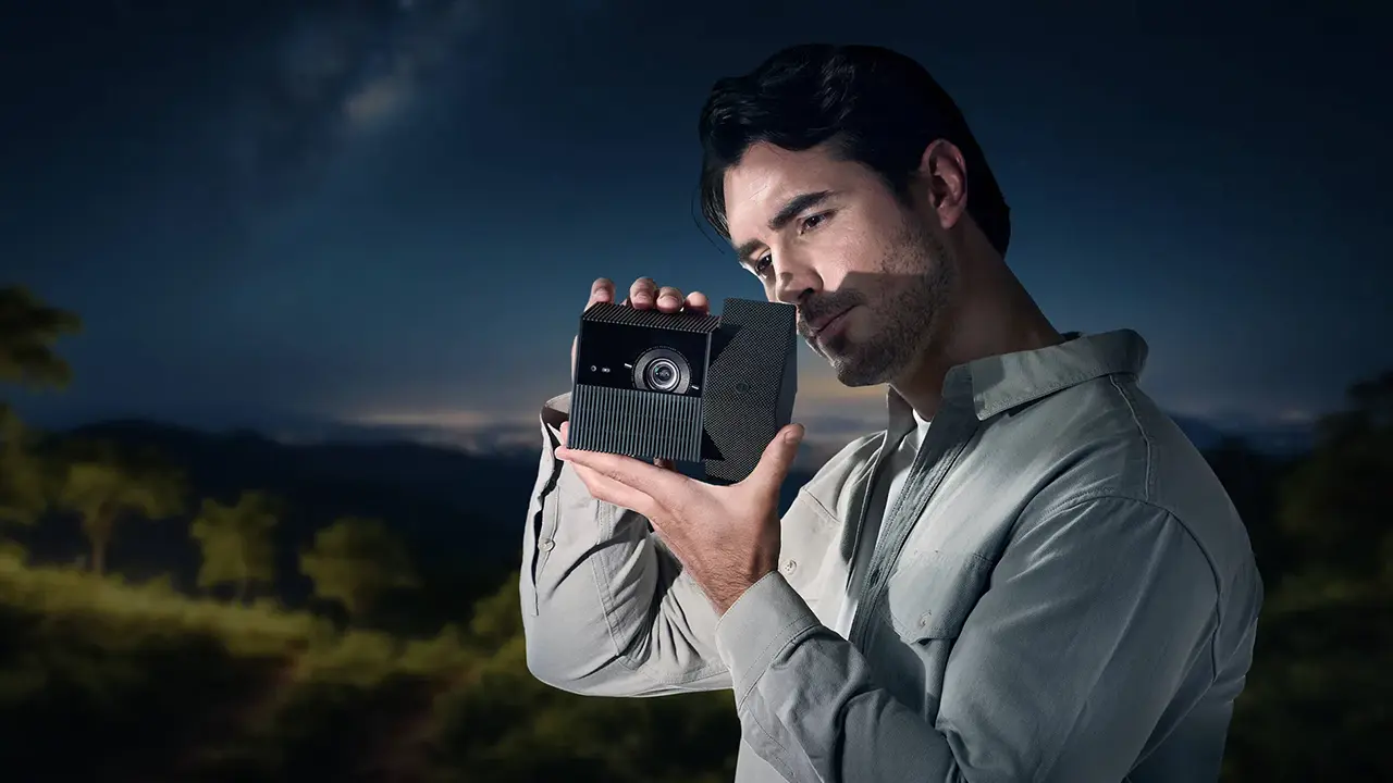 TCL PlayCube Lifestyle - Projector Reviews - Images